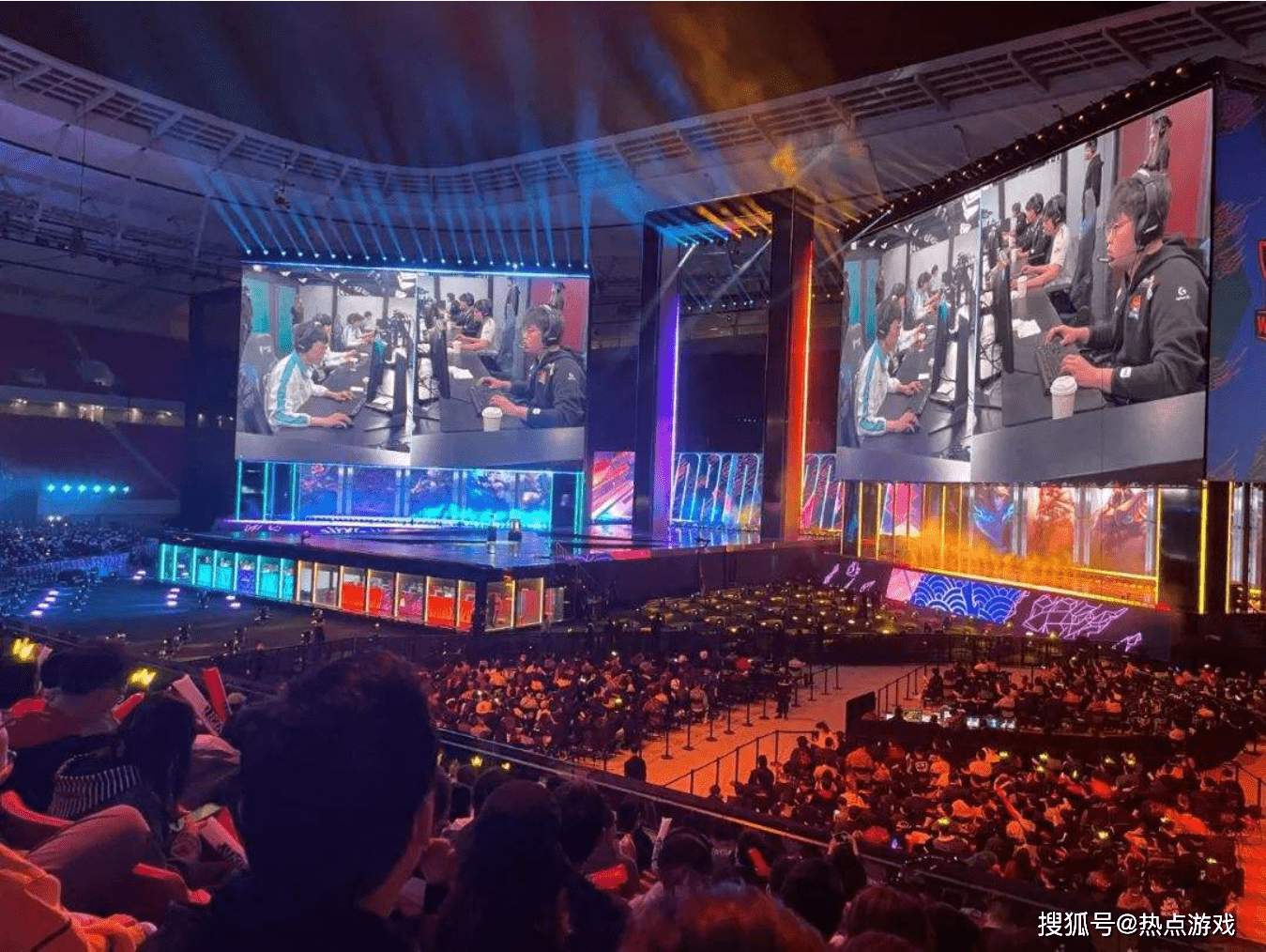 开云体育app-关于史诗对决！S赛上演极限翻盘的信息