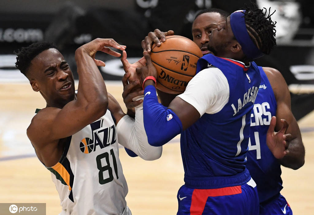 开云体育在线-北京队完胜爵士，锡安带队取胜