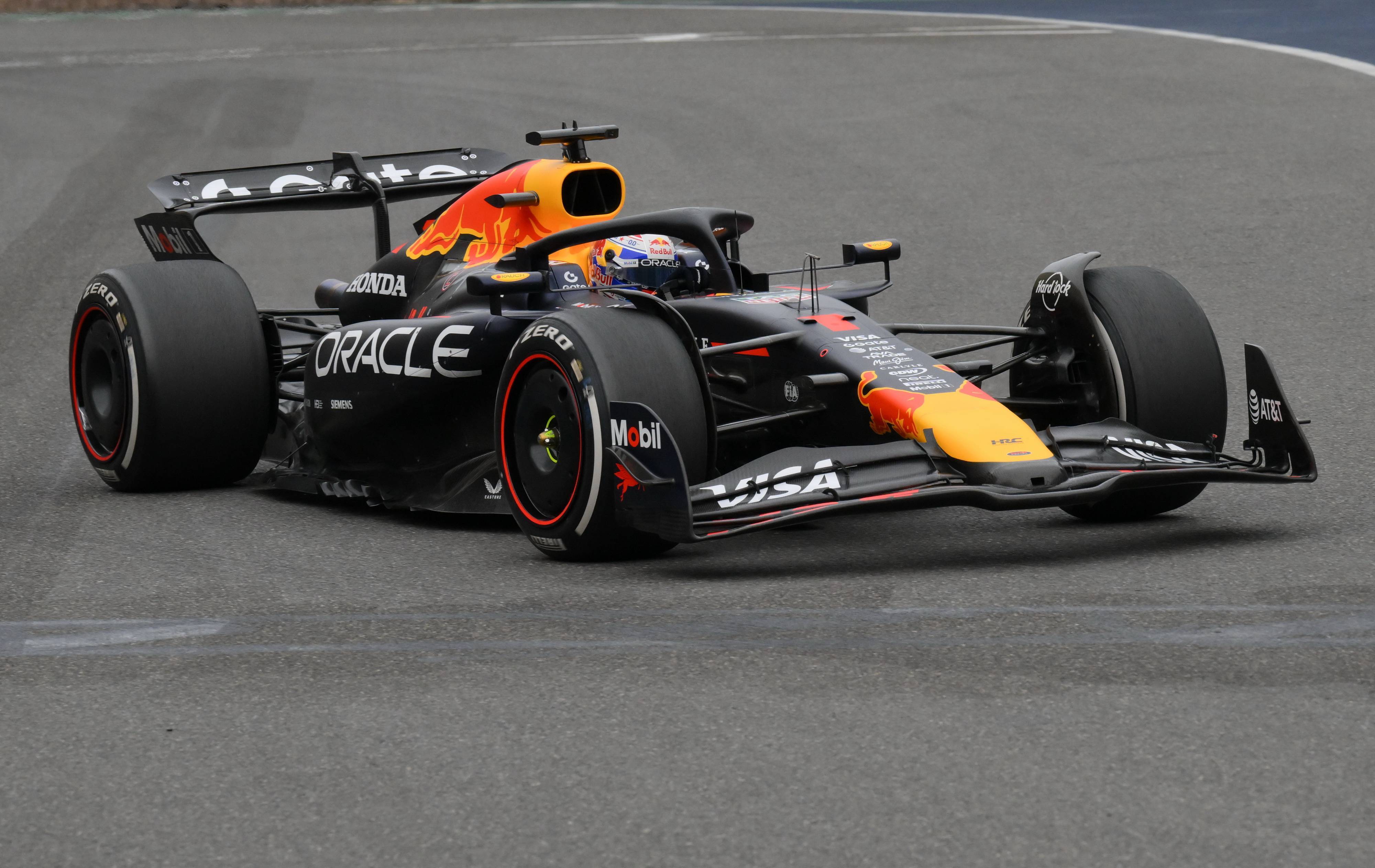 开云体育入口-迈凯伦力克红牛二队，塞恩斯带队取胜