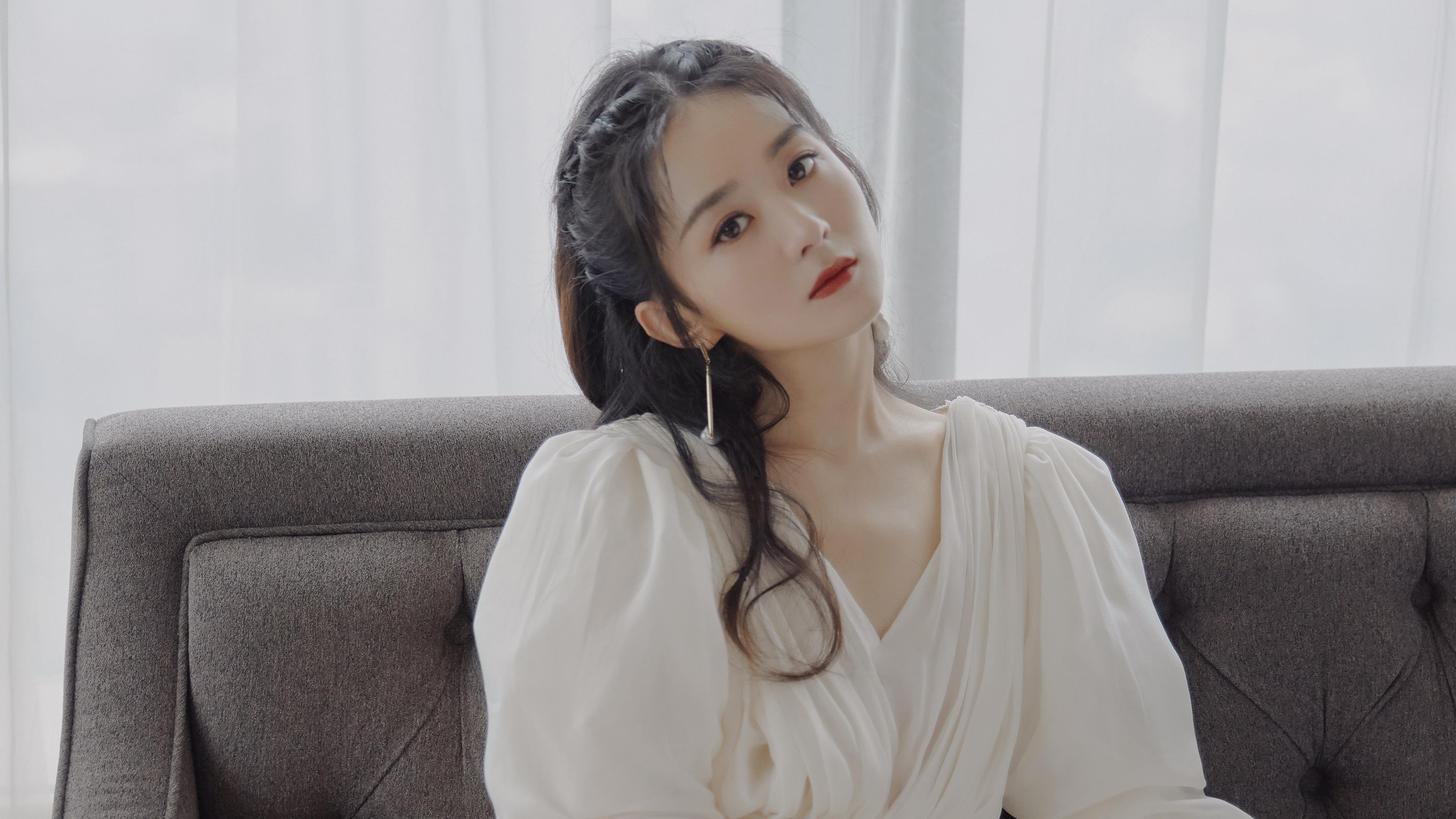 开云体育app-火山之畔，极光为证，加维冰雨一剑封喉，冰岛撼倒马赛创世纪