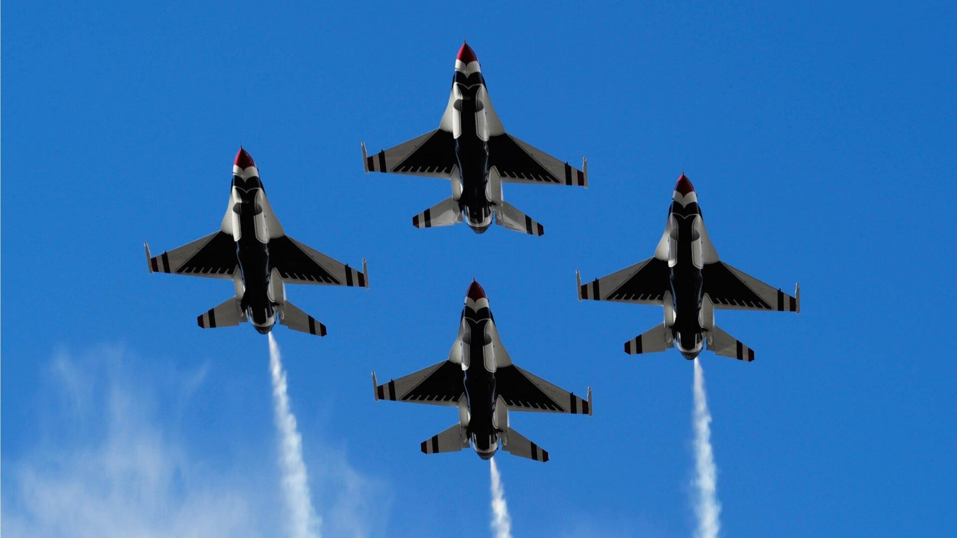 独舞的舞台，黄喜灿在绝境中的高光孤影