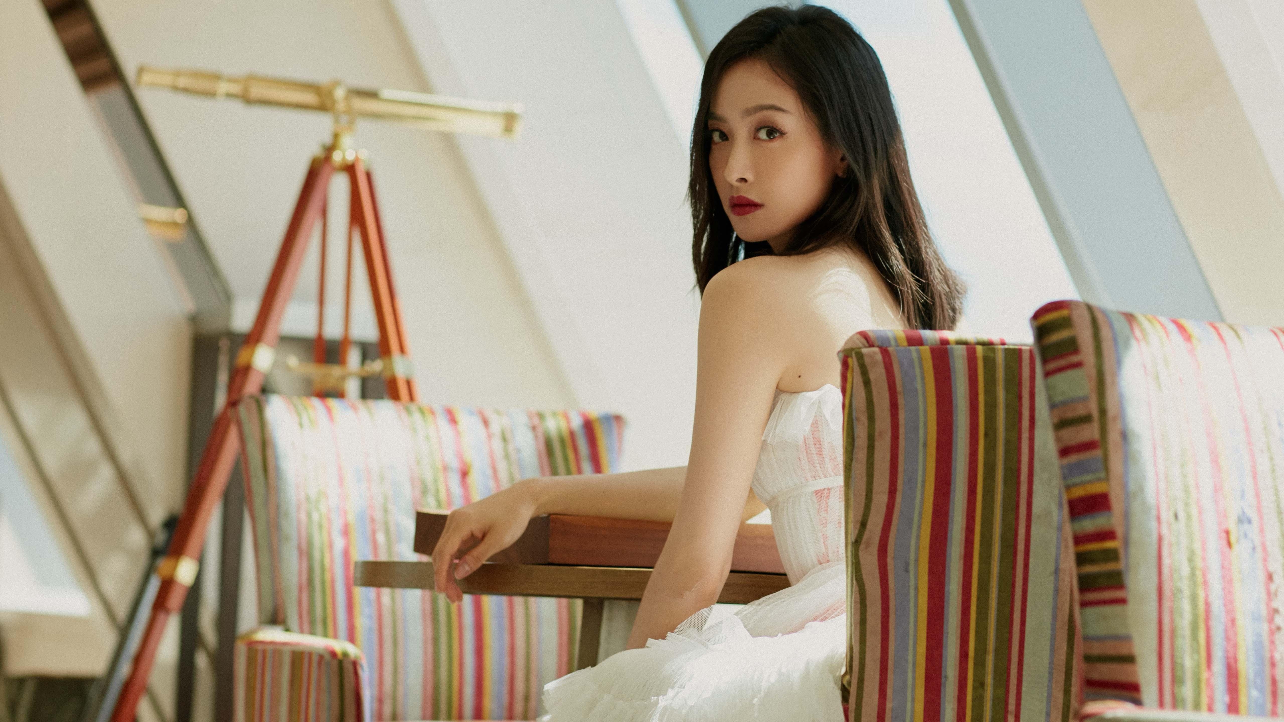 锐爪撕裂防线，当拉齐奥雄鹰遭遇加纳黑星，莱奥化身为决定战局的关键先生